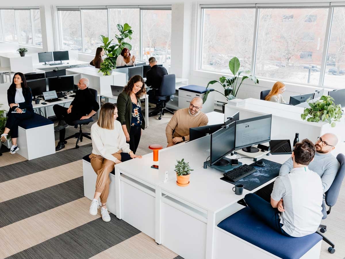 Employés EDP au bureau